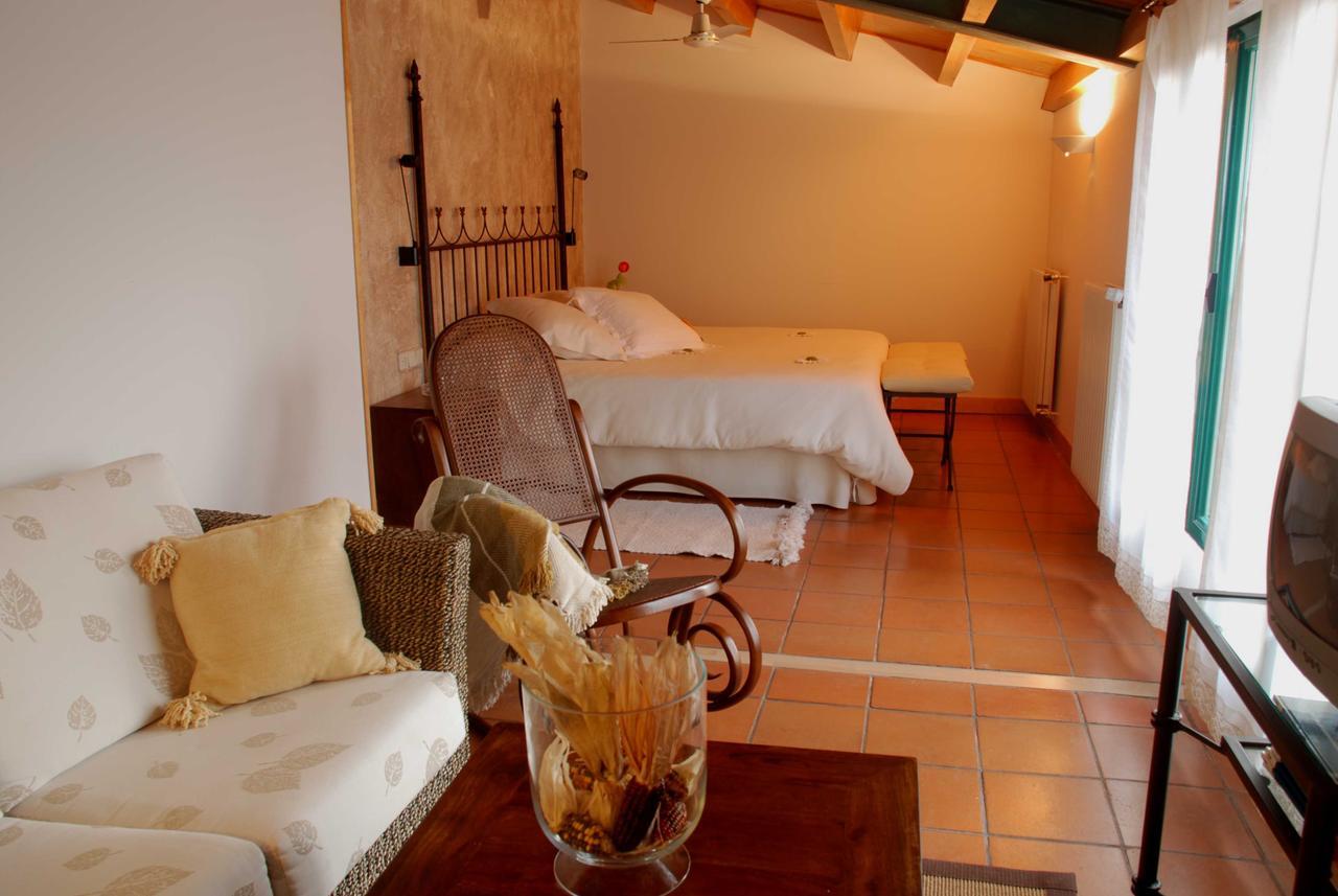 Hospederia El Arco Hotel Villavieja del Lozoya Esterno foto